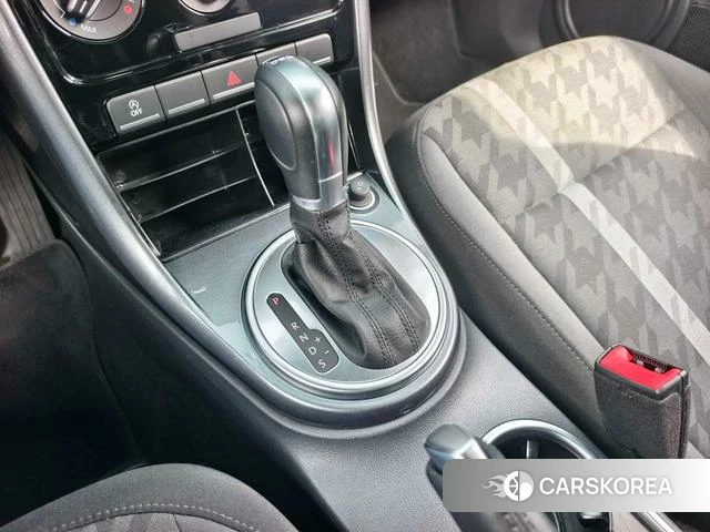 Volkswagen Beetle id 4208647 из Китая 12