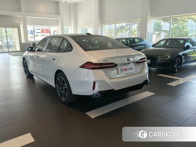 BMW 5 series id 4301626 из Китая 10