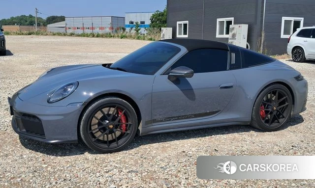 Porsche 911(992) id 4321473 из Кореи 12