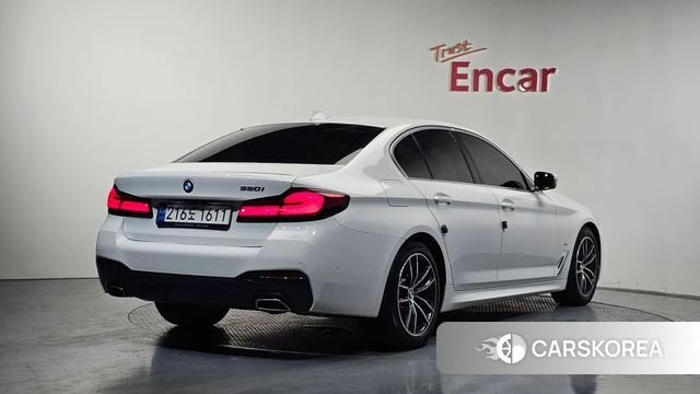 BMW 5 Series (G30) id 4561277 из Кореи 12