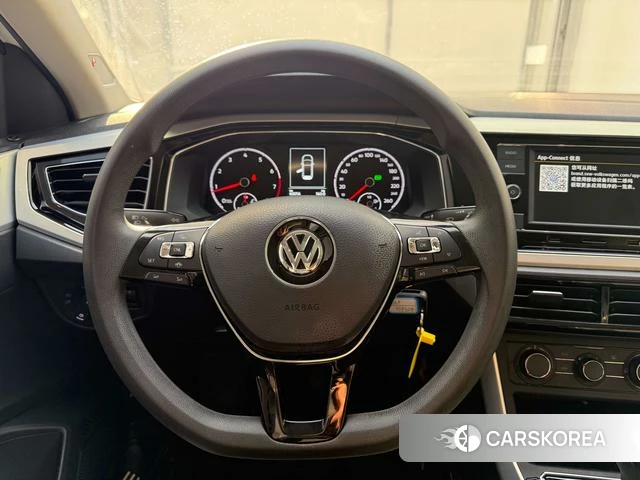 Volkswagen Polo id 4240672 из Китая 10