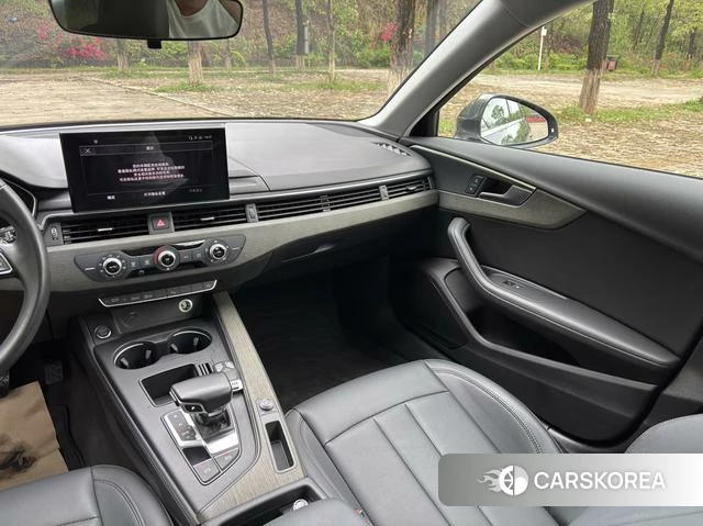 Audi A4L id 4262116 из Китая 12