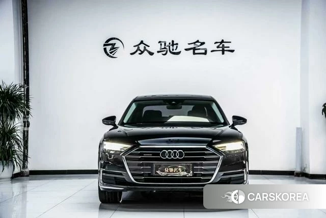 Audi A8 2022 Черный из Китая, фото 4