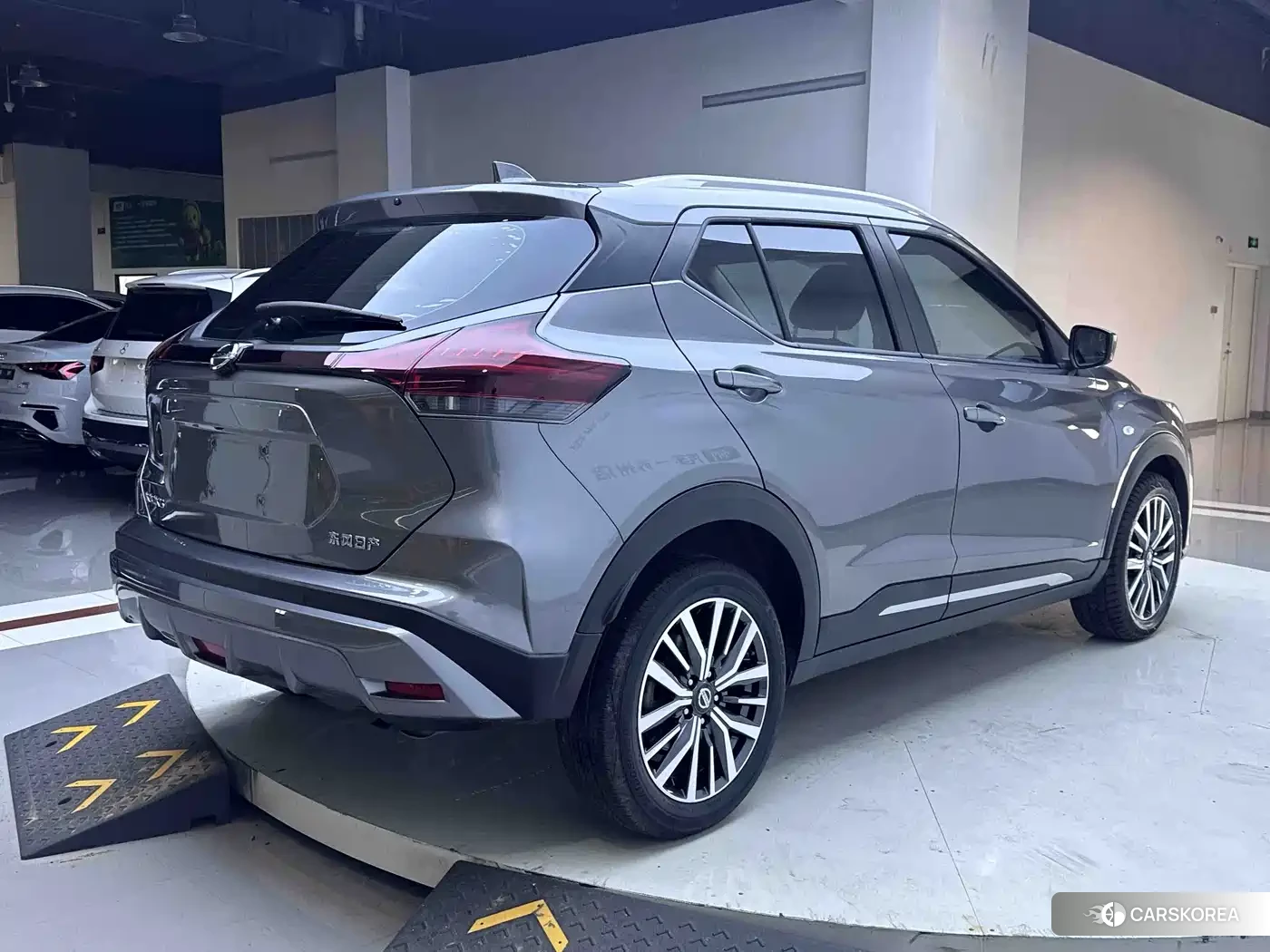 Nissan Kicks id 4686110 из Китая 12