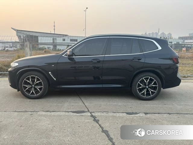BMW X3 2023 Черный из Китая, фото 6