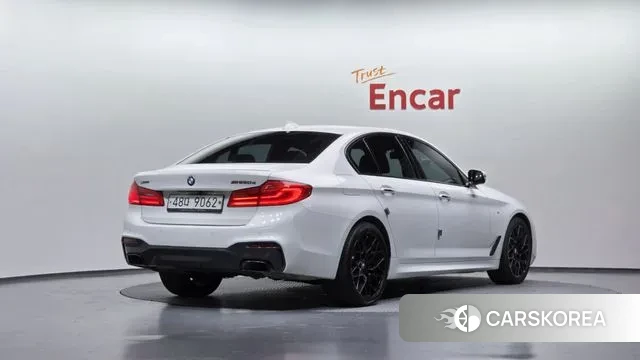 BMW 5 Series (G30) id 3408297 из Кореи 12