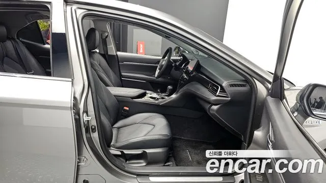 Toyota Camry (XV70) id 2687483 из Кореи 12