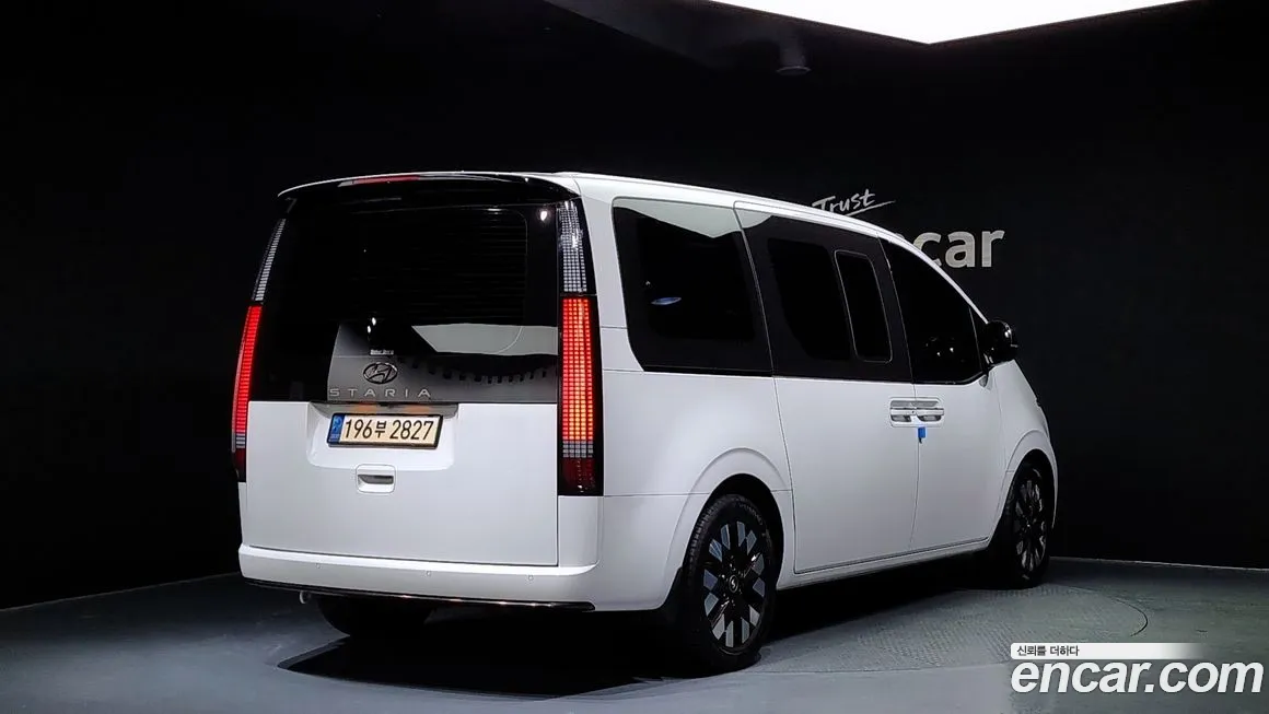 Hyundai Staria id 1055708 из Кореи 12