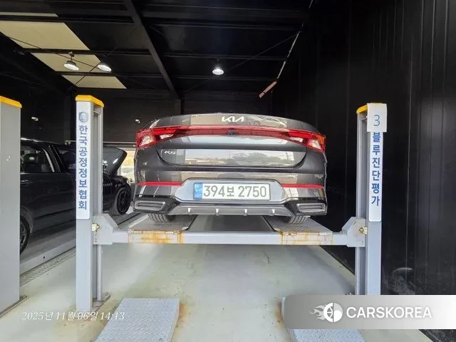 Kia K5 3rd generation 2022 Серый из Кореи, фото 2