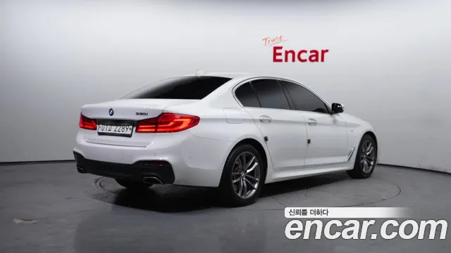 BMW 5 Series (G30) id 2432714 из Кореи 12