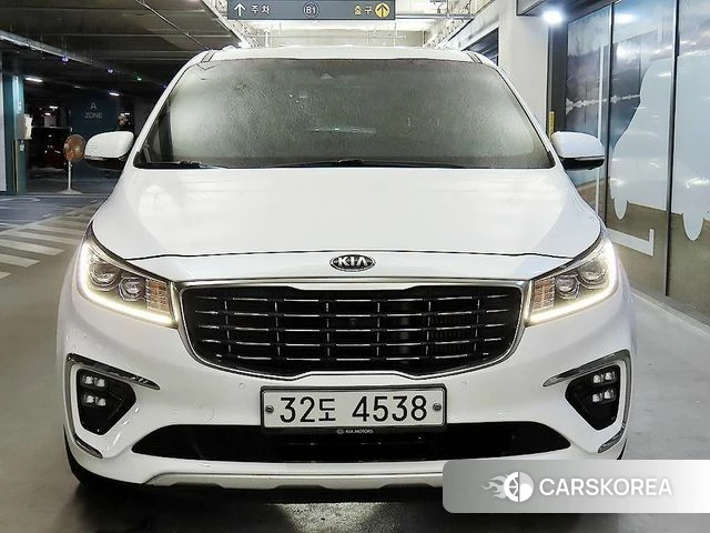 Kia The New Carnival id 4305132 из Кореи 12