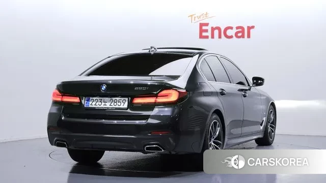 BMW 5 Series (G30) id 3590979 из Кореи 12