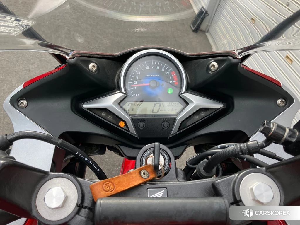 Проданный Honda CBR250R ABS 2011 из Японии, фото 2