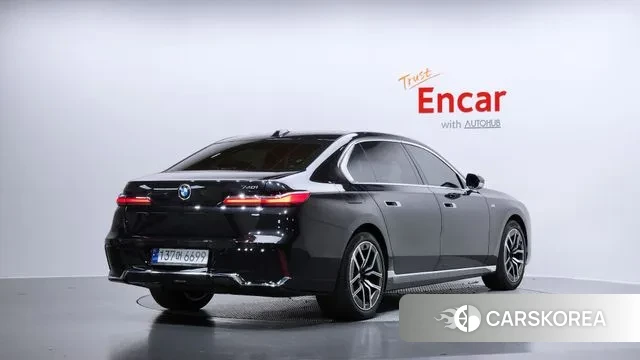 BMW 7 Series (G70) id 3507917 из Кореи 12