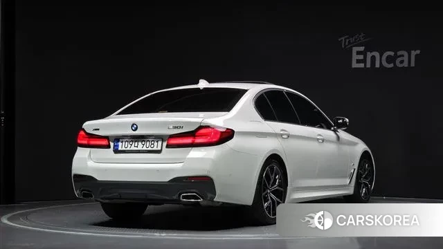 BMW 5 Series (G30) id 2993439 из Кореи 12