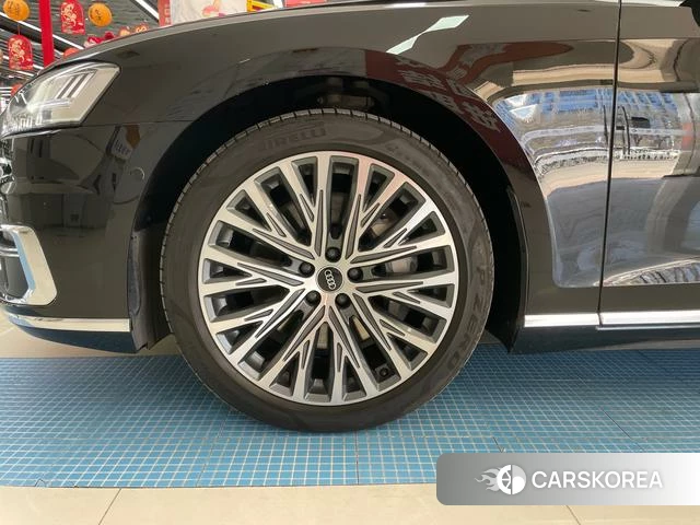 Audi A8 id 4259314 из Китая 12
