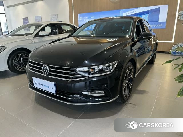 Volkswagen Magotan 2022 Черный из Китая, фото 5