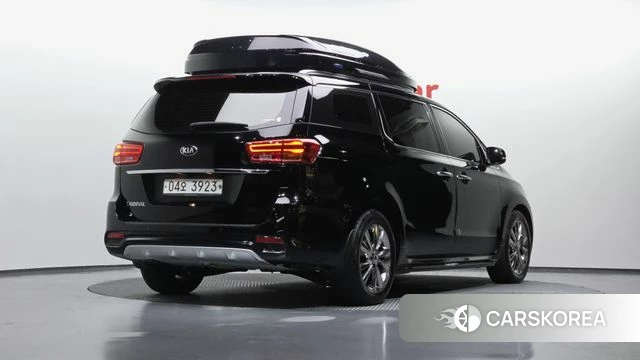 Kia The New Carnival id 4285902 из Кореи 12