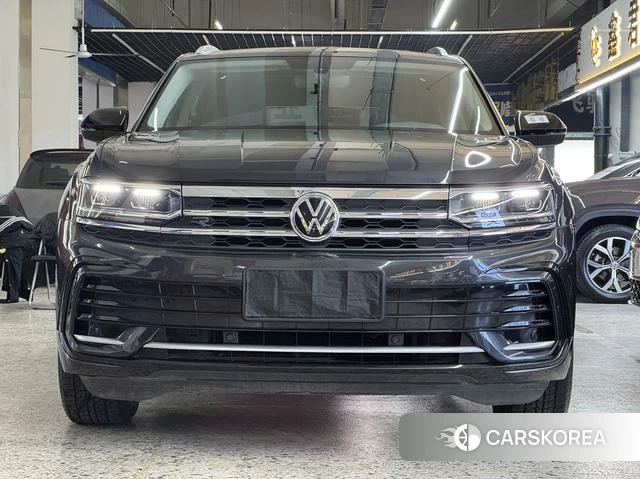Volkswagen Tourang 2022 Темно-серый из Китая, фото 2