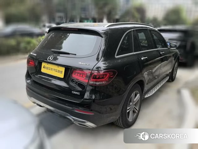 Mercedes-Benz GLC 2021 Черный из Китая, фото 2