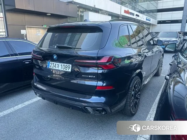 BMW X5 (G05) 2023 Черный из Кореи, фото 2