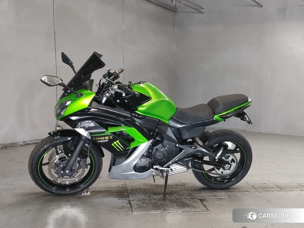 Проданный Kawasaki NINJA 400 2014 из Японии