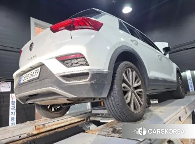 Volkswagen T-Roc 2021 Белый из Кореи, фото 2