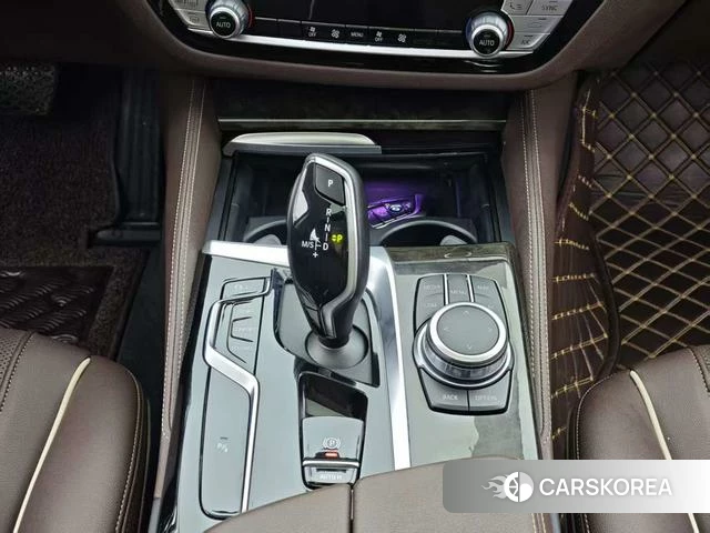 BMW 5 series id 4271744 из Китая 9