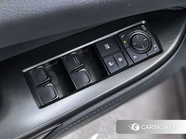 Lexus NX id 4277479 из Китая 12