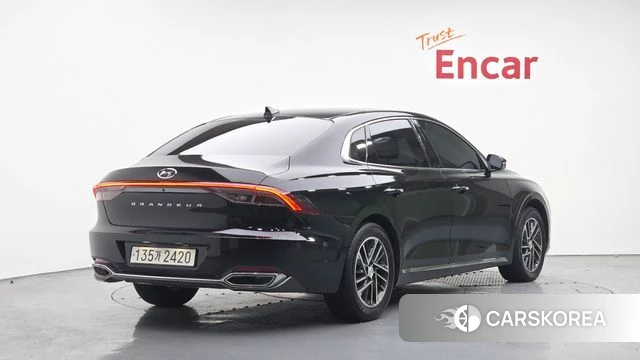 Hyundai The New Grandeur IG id 4355359 из Кореи 12