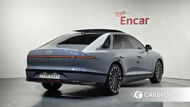 Hyundai Grandeur (GN7) id 4590632 из Кореи 12