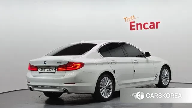 BMW 5 Series (G30) id 3330614 из Кореи 12