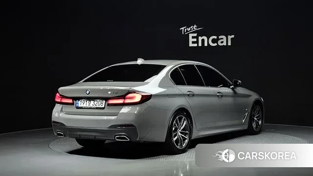 BMW 5 Series (G30) id 3059513 из Кореи 12