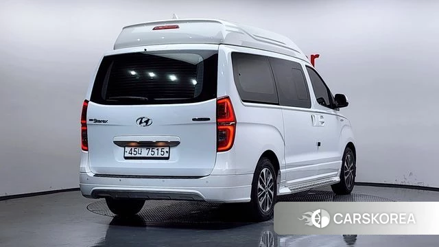 Hyundai The New Grand Starex id 4496831 из Кореи 12
