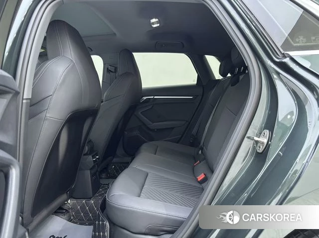 Audi A3 2023 Зеленый из Китая, фото 4