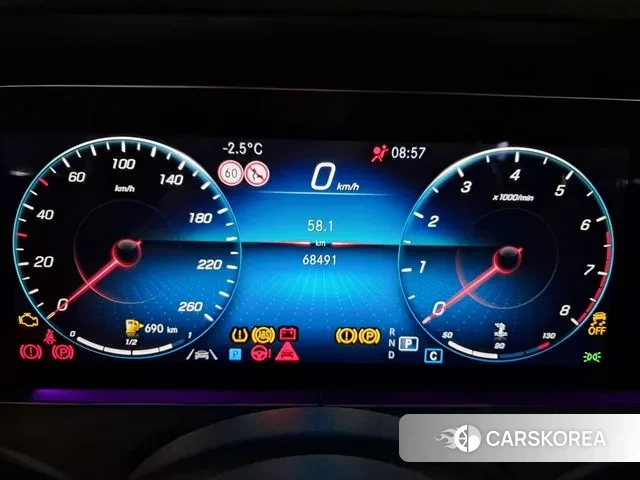 Mercedes-Benz E-Class W213 2023 Белый из Кореи, фото 4