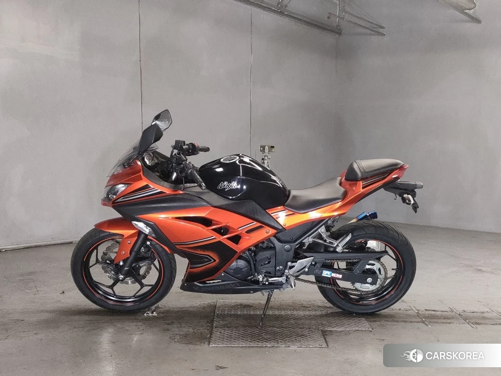 Проданный Kawasaki NINJA 250 2014 из Японии, фото 2