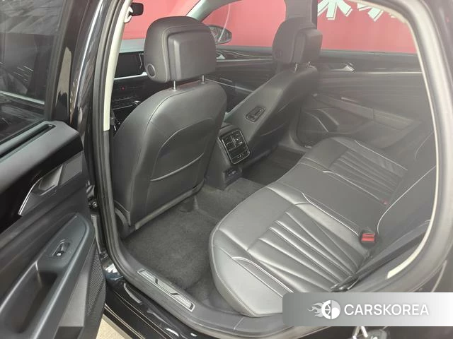 Volkswagen Passat 2024 Черный из Китая, фото 4