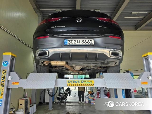 Mercedes-Benz GLE-Class W167 2021 Черный из Кореи, фото 2