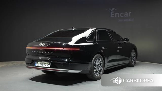 Hyundai Grandeur (GN7) id 4395132 из Кореи 12