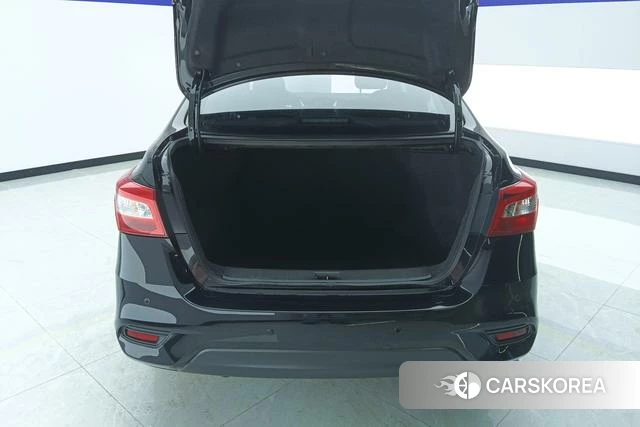 Nissan Xuan Yi id 4213630 из Китая 9