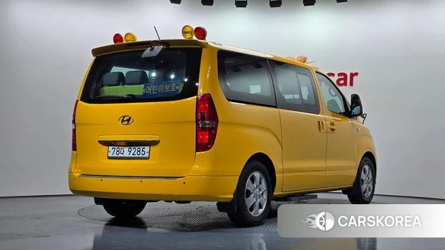 Hyundai The New Grand Starex id 3796292 из Кореи 12