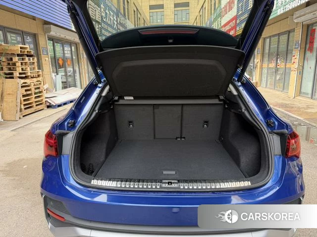 Audi Q3 Sportback id 4258274 из Китая 11