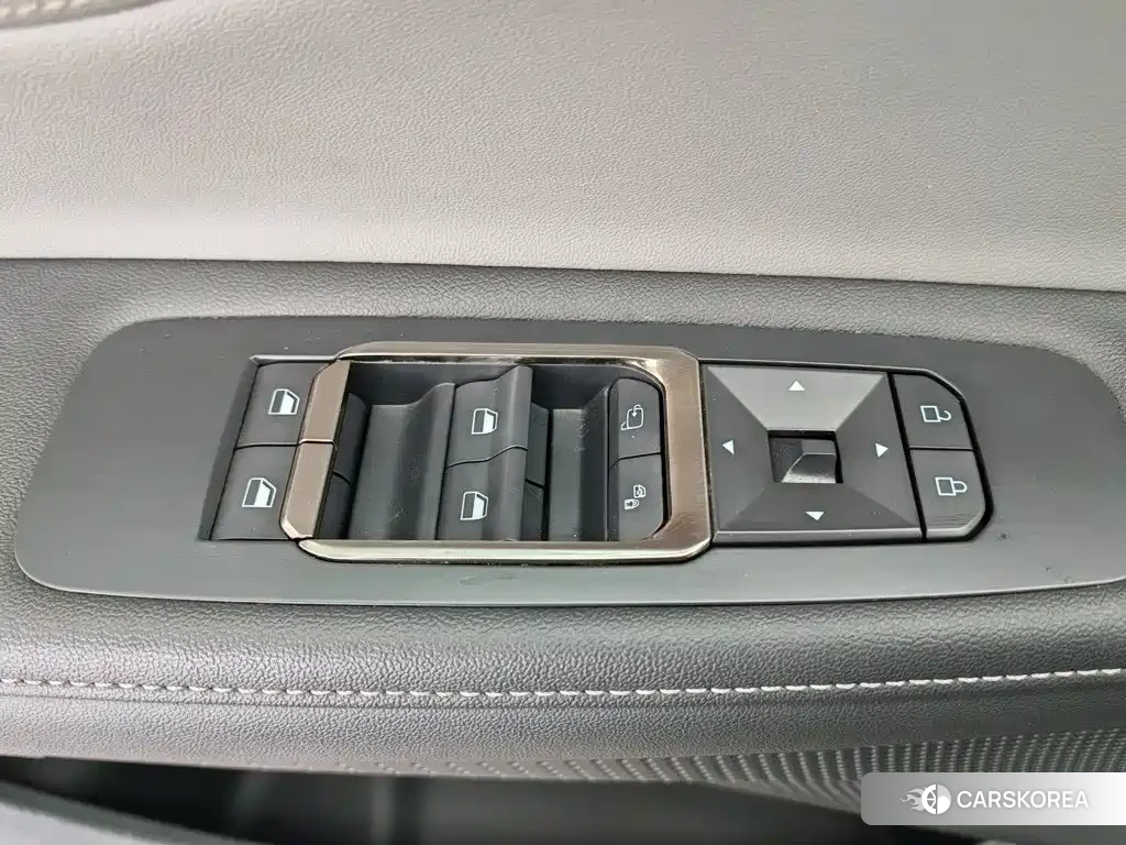 Ford Sharp World id 4576918 из Китая 12
