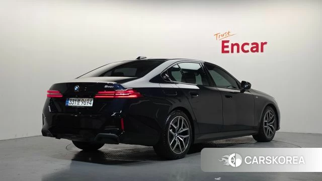 BMW 5 Series (G60) id 4719627 из Кореи 12