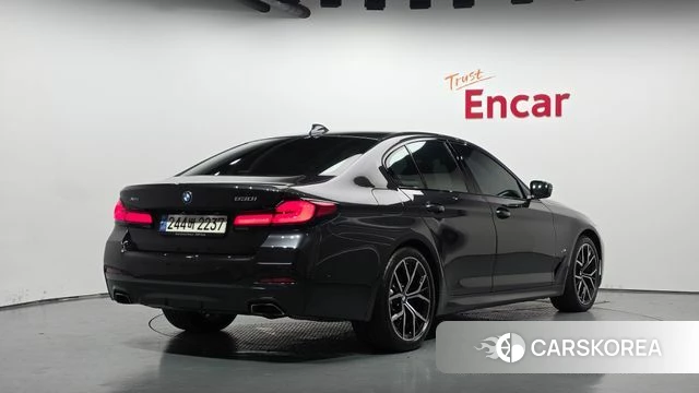 BMW 5 Series (G30) id 4834841 из Кореи 12