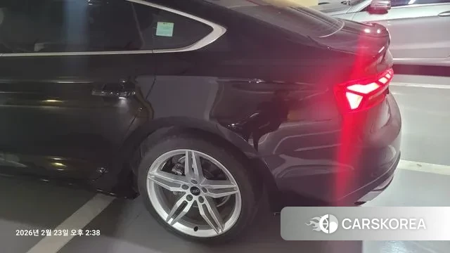 Audi A5 (F5) 2023 Черный из Кореи, фото 2