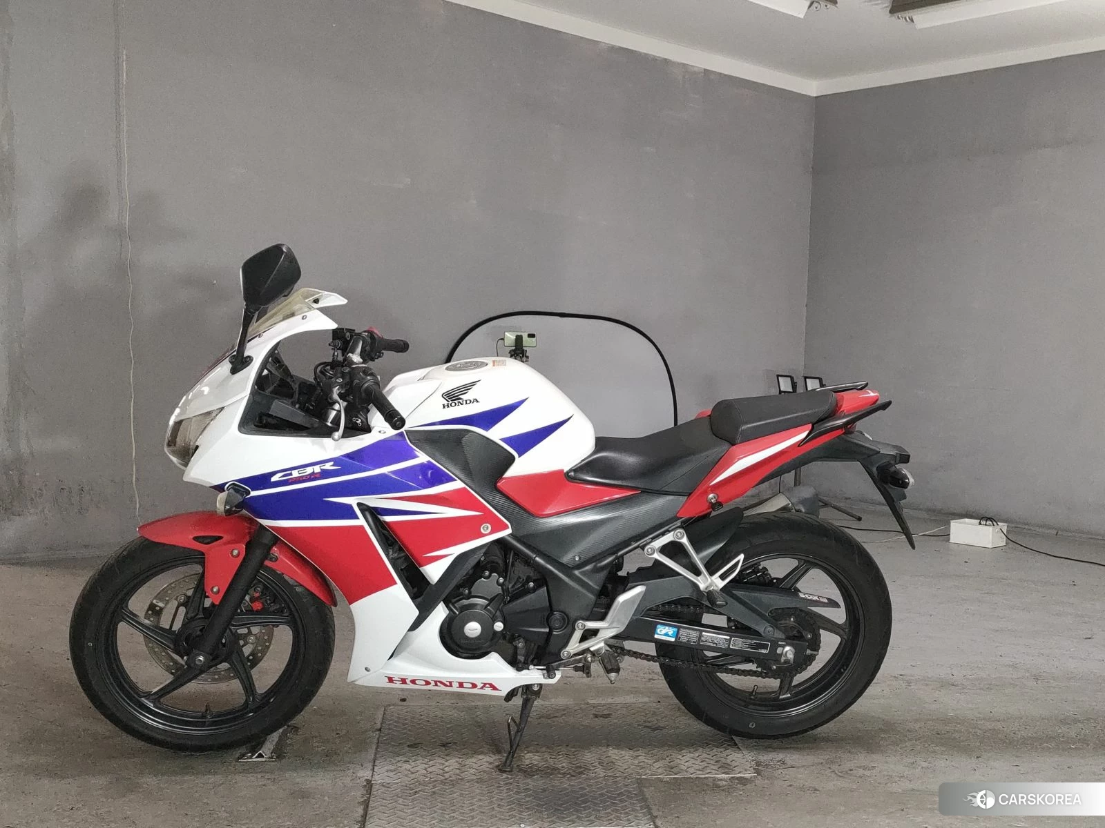 Проданный Honda CBR250R 2015 из Японии, фото 2
