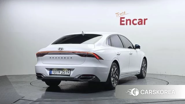 Hyundai The New Grandeur IG Hybrid id 3807218 из Кореи 12