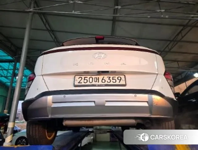 Hyundai Kona (SX2) 2023 Белый из Кореи, фото 2